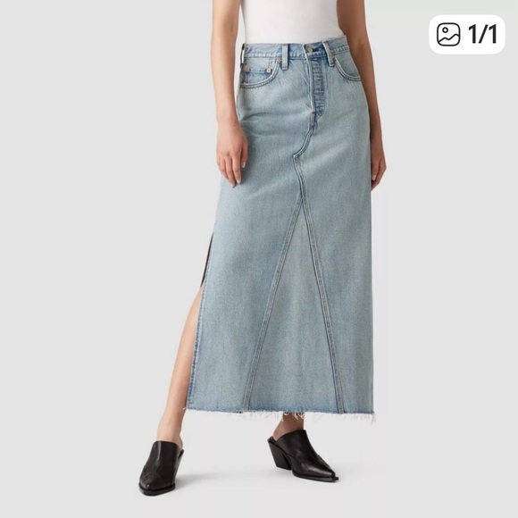 Signature by Levi Strauss Light Blue Denim Skirt - Picture 2 of 7